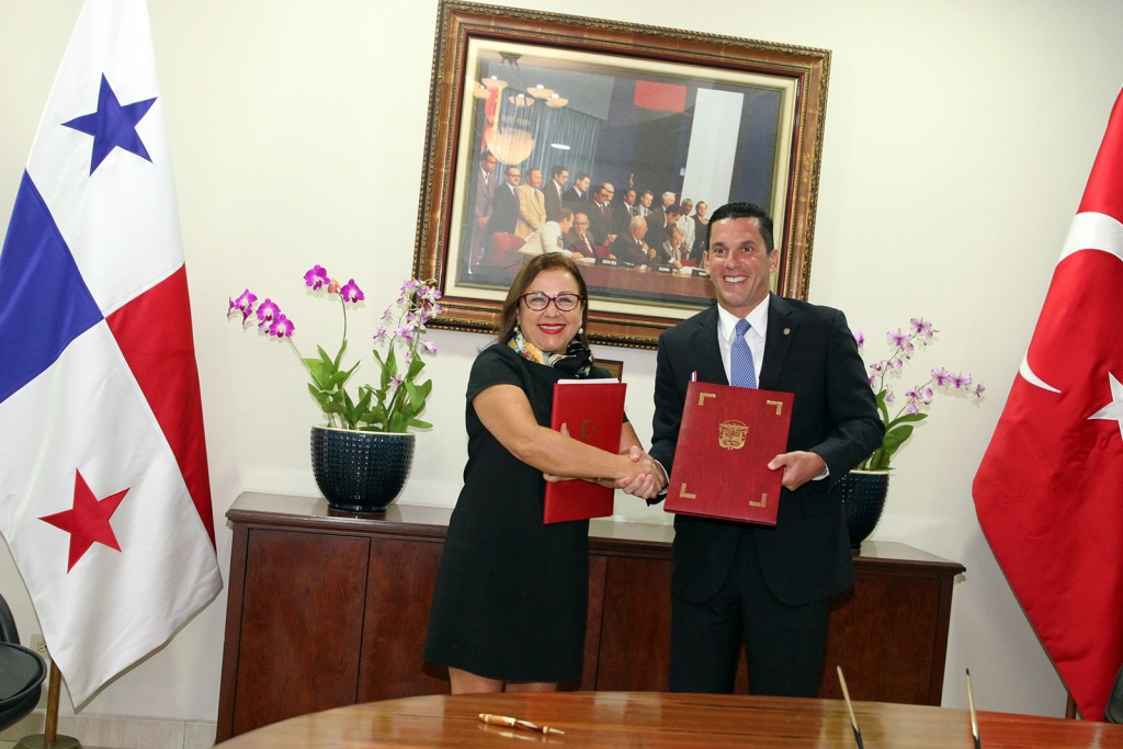Cooperación entre Panamá y Turquía