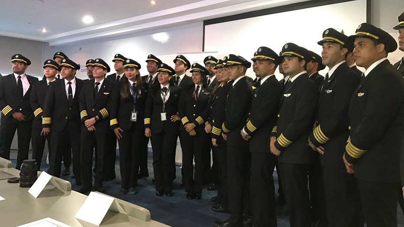 Copa Airlines graduó a 29 primeros oficiales a capitanes