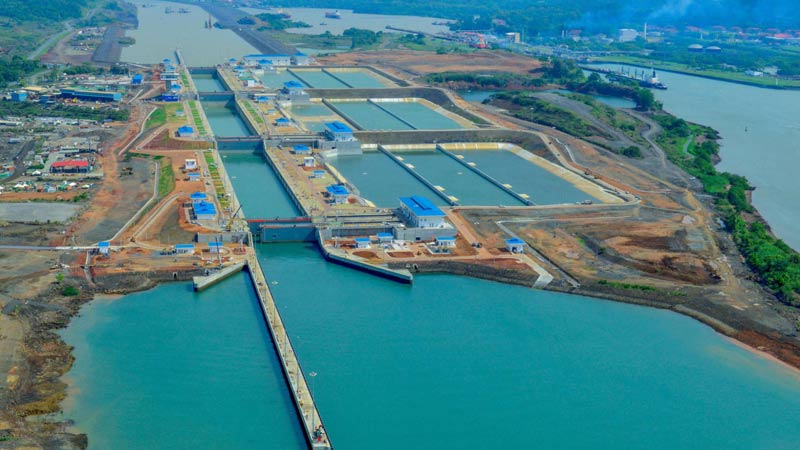  Sacyr fija en  más de 5 millones de dólares  importe por sobrecoste de Canal de Panamá