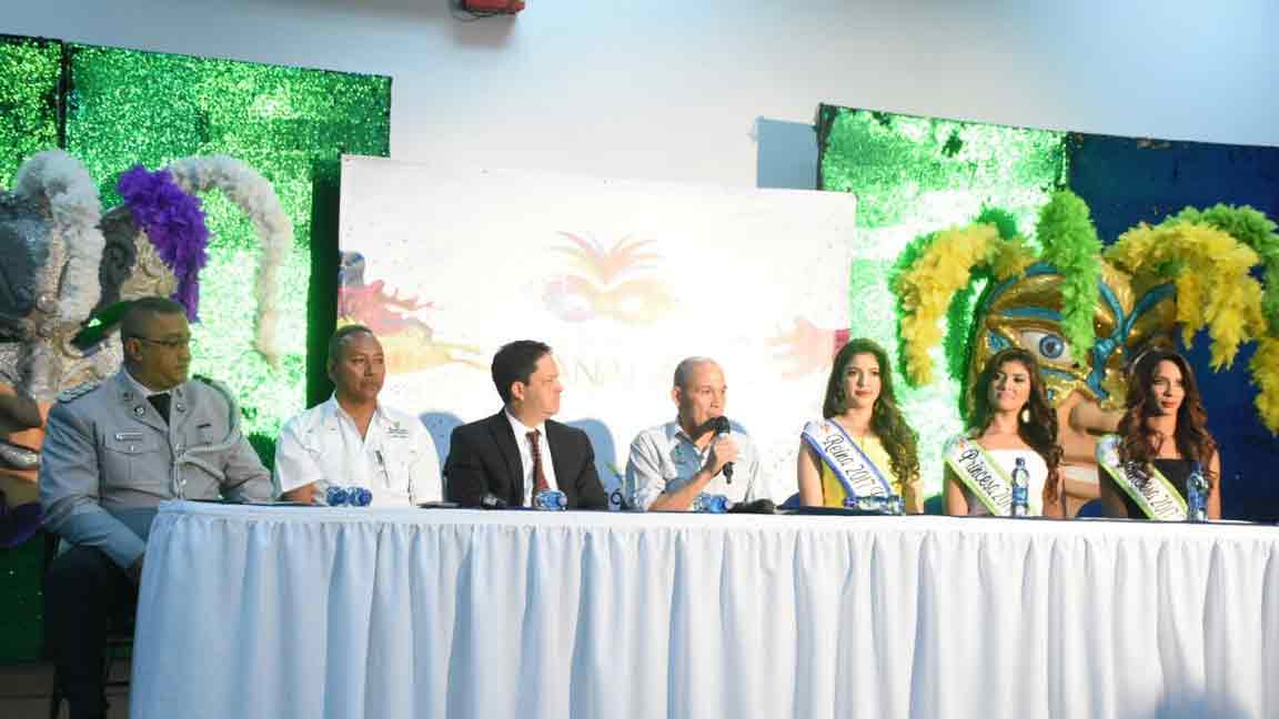 Panamá lista para fiesta del dios Momo