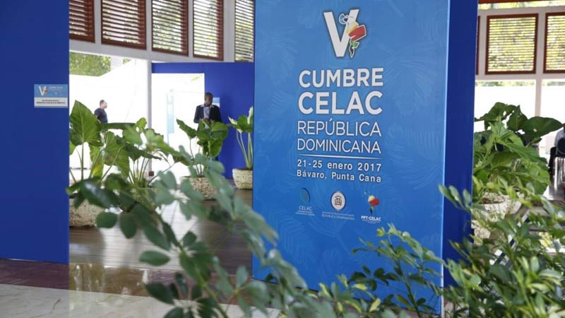 Vicepresidenta y Canciller representa a Panamá en V Cumbre de la CELAC