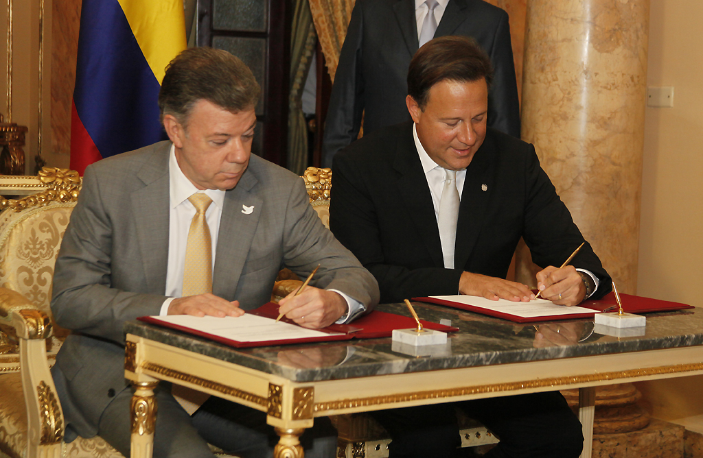 Panamá analiza solicitud colombiana sobre información fiscal
