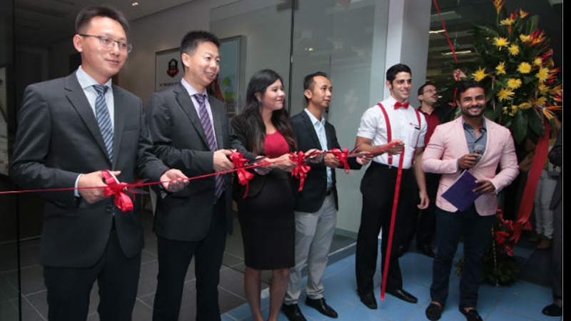 Huawei inaugura su primera tienda en Panamá