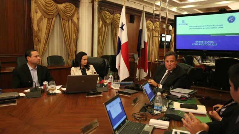 Panamá designa a primer embajador en China 