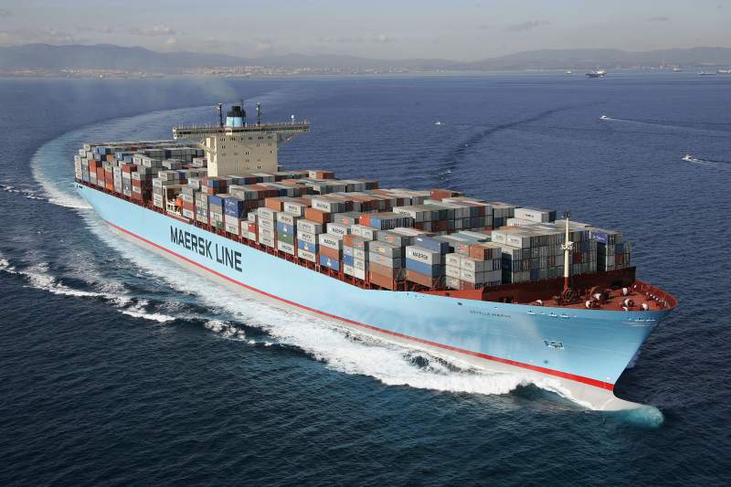 Naviera Maersk Line analiza aumentar tránsitos por el Canal de Panamá 