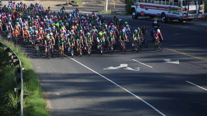 Arrancó  vuelta Máster de Ciclismo Internacional en capital panameña