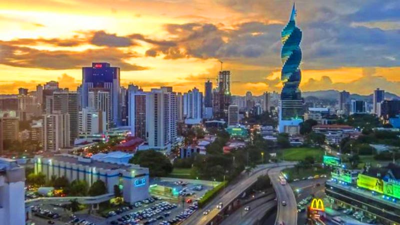 Año récord para Panamá en recepción de multinacionales con 134