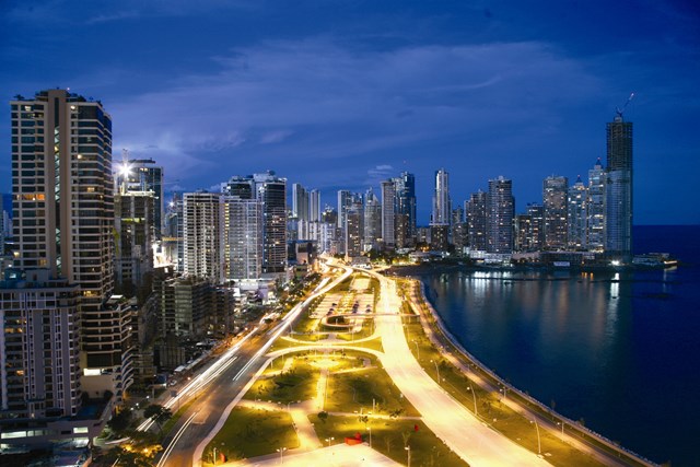 Panamá enfrenta reto en mercado de valores