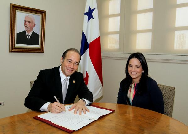 Exministro de Turismo, Jesús Sierra designado embajador ante OEA