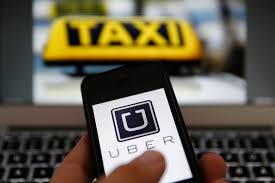 Taxistas en paro contra Uber