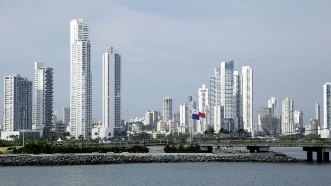 Panamá vuelve a la “lista gris”
