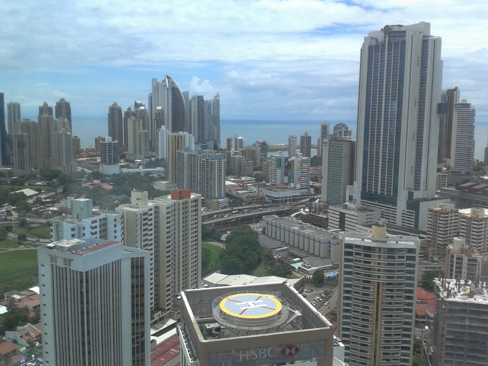 Panamá consolida ley para convertirse en centro de arbitraje internacional