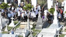 Homenaje a los próceres en el cementerio Amador